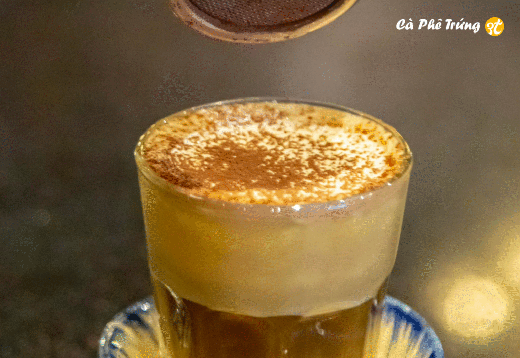 Mẹo giữ vị cà phê trứng chuẩn, không bị tanh, chọn trứng tươi và cà phê đậm