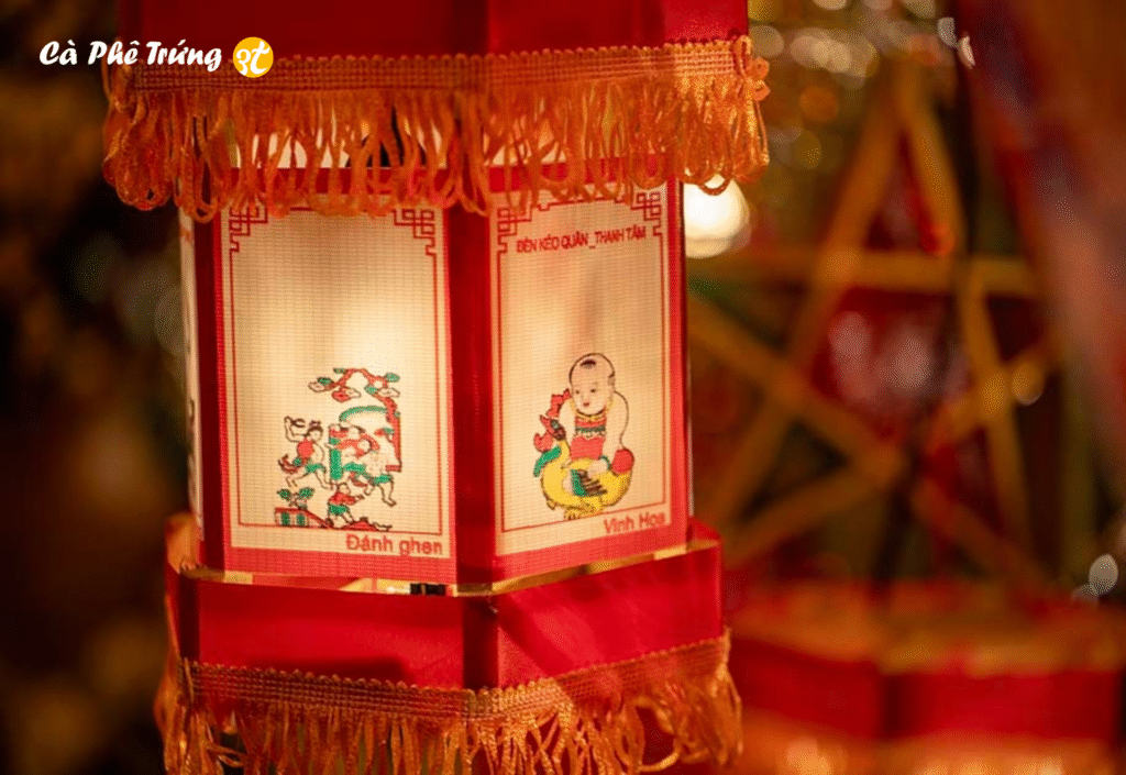 Đèn kéo quân truyền thống