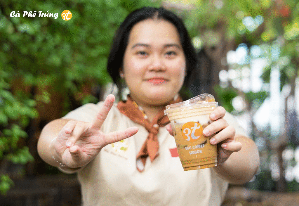 Cà phê trứng đá sảng khoái dành cho người trẻ năng động