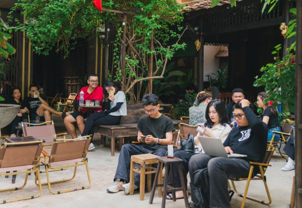 3T – điểm dừng chân của những người yêu hương vị cà phê đen nguyên bản.