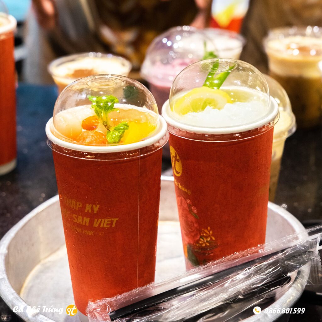 Cà Phê Trứng 3T ra mắt ly giấy “Phích”: Khi hoài niệm 8x/9x trở thành cầu nối văn hoá giữa các thế hệ 